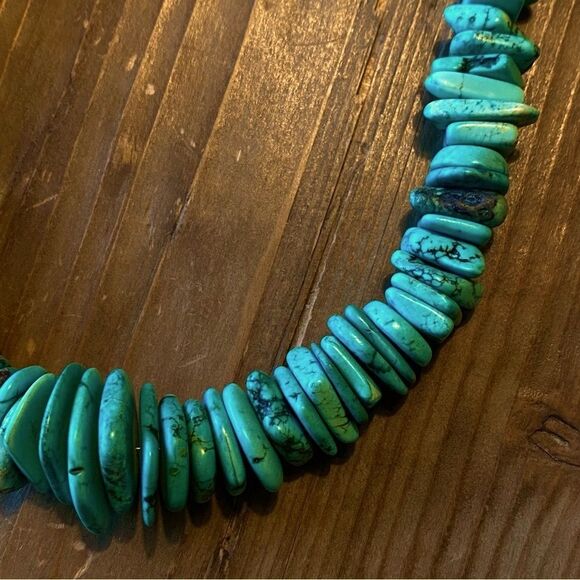 Turquoise-colored Nugget Slab Heishi Statement Necklace - Picture 11 of 12